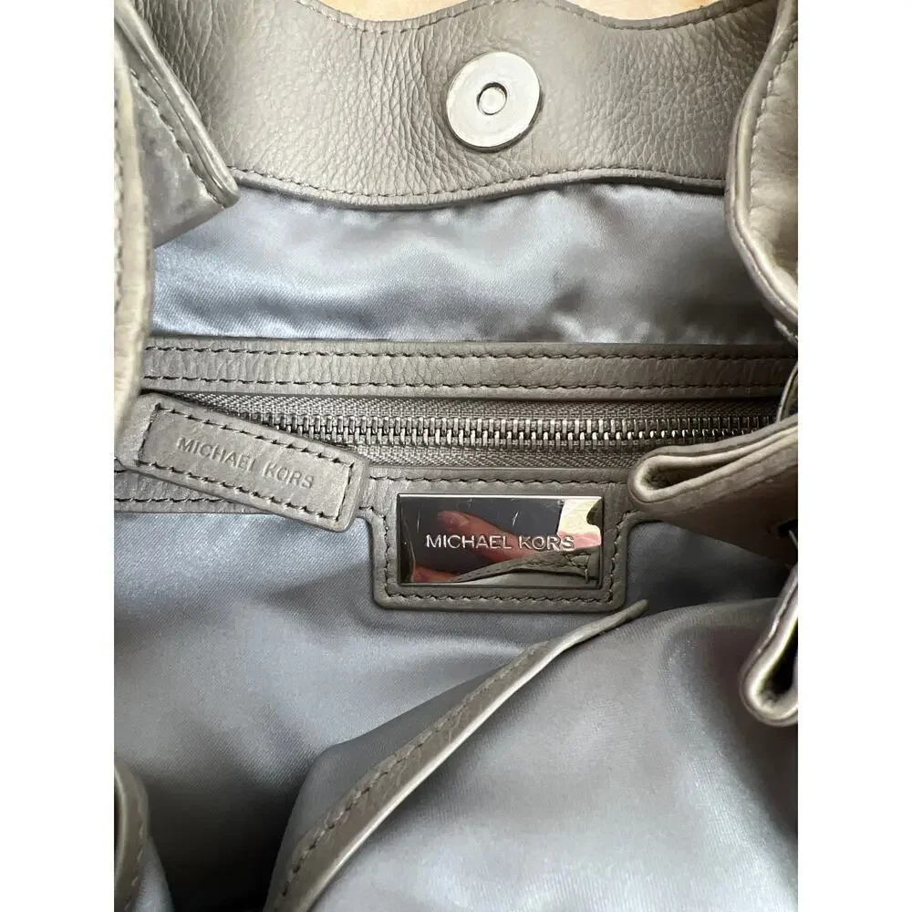 MICHAEL‎ KORS COLLECTION Tonne Taupe/Tan Calfskin/Snakeskin Hobo Bag
